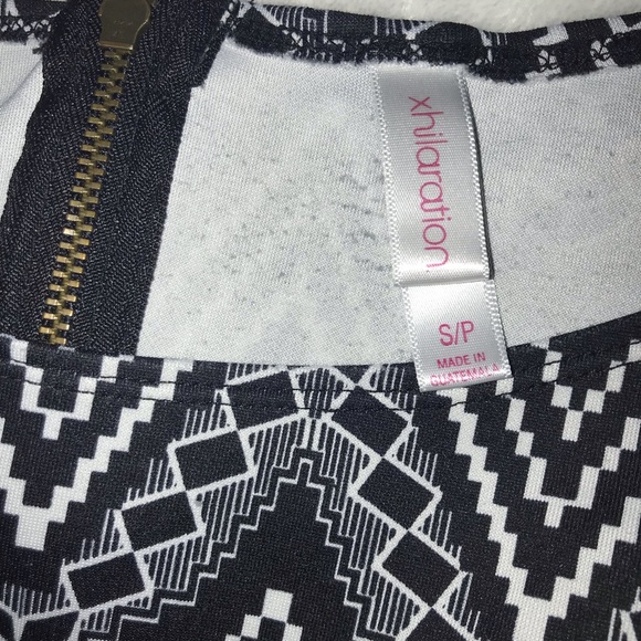 Black and White dress - Picture 2 of 3